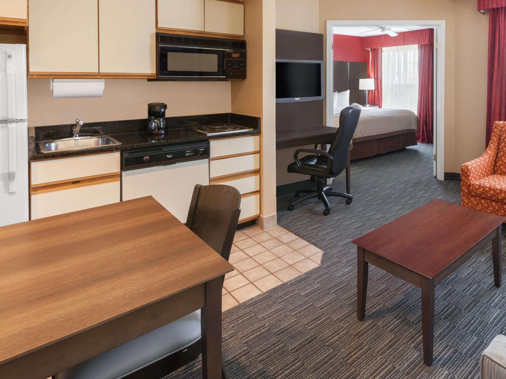 Affordable Suites Of America Detroit-Warren Luaran gambar